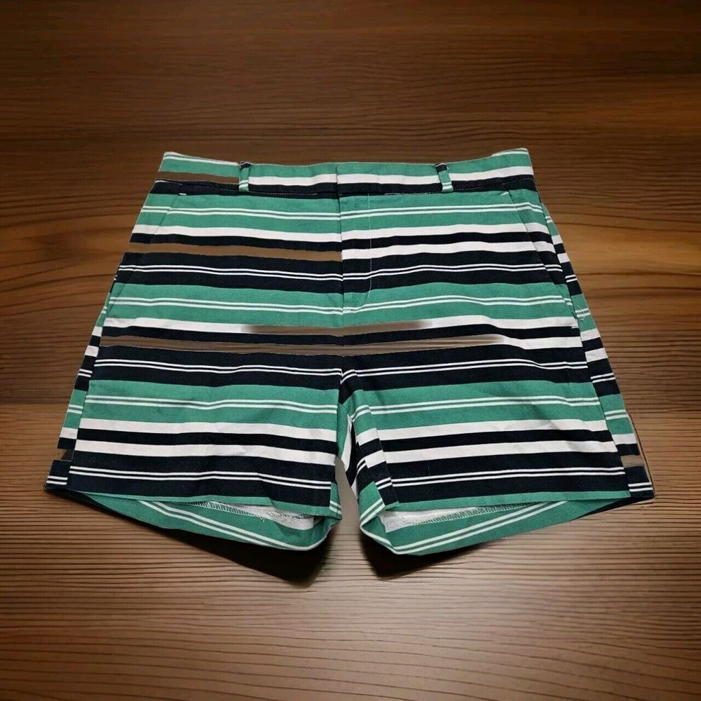 Banana Republic Striped Women's Shorts